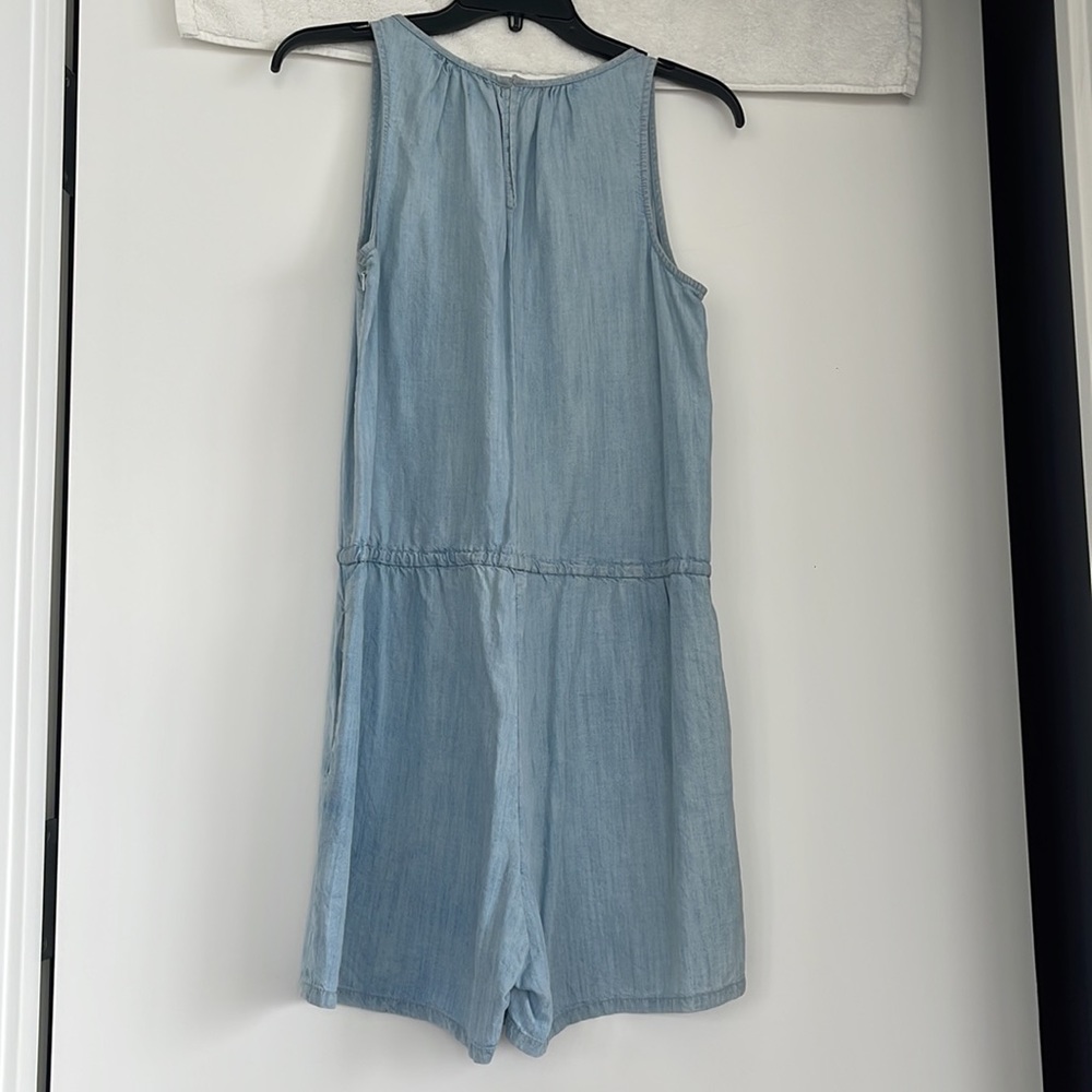 GAP romper - Picture 2 of 2